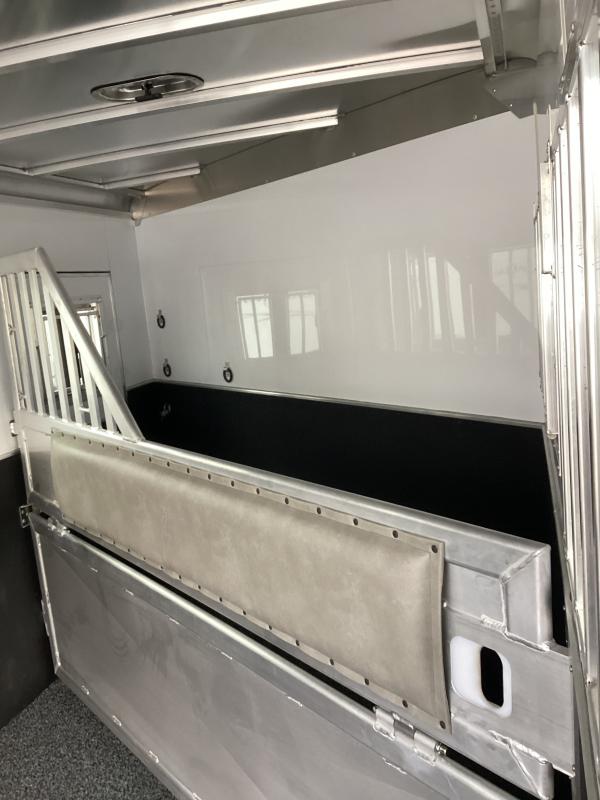 new Horse Trailers Featherlite  for sale, in Albany, OR Thumbnail 6