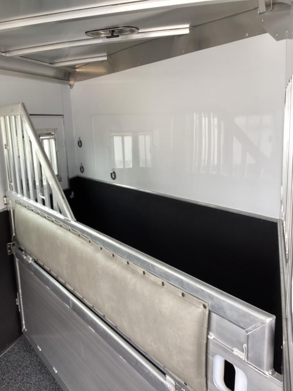 new Horse Trailers Featherlite  for sale, in Albany, OR Thumbnail 11