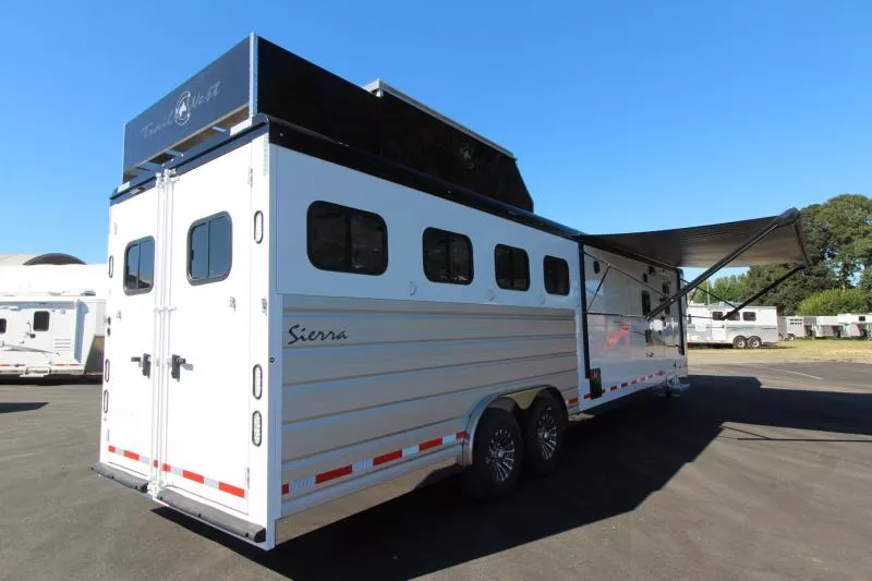 new Horse Trailers Trails West Manufacturing  for sale, in Woodland, WA Thumbnail 19