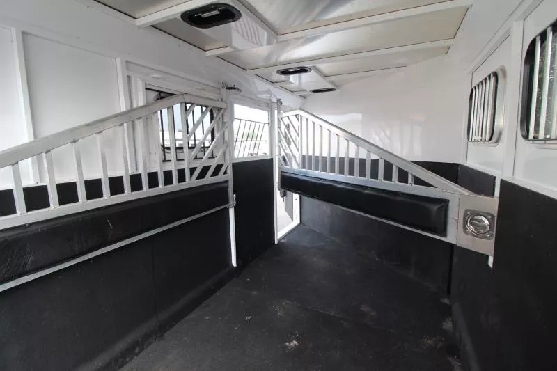 used Horse Trailers Trails West Manufacturing  for sale, in Woodland, WA Thumbnail 11