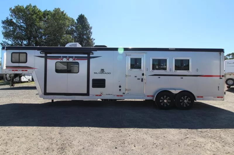 used Horse Trailers Bison Trailers  for sale, in Woodland, WA Thumbnail 22