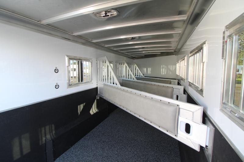 new Horse Trailers Featherlite  for sale, in Woodland, WA Thumbnail 11