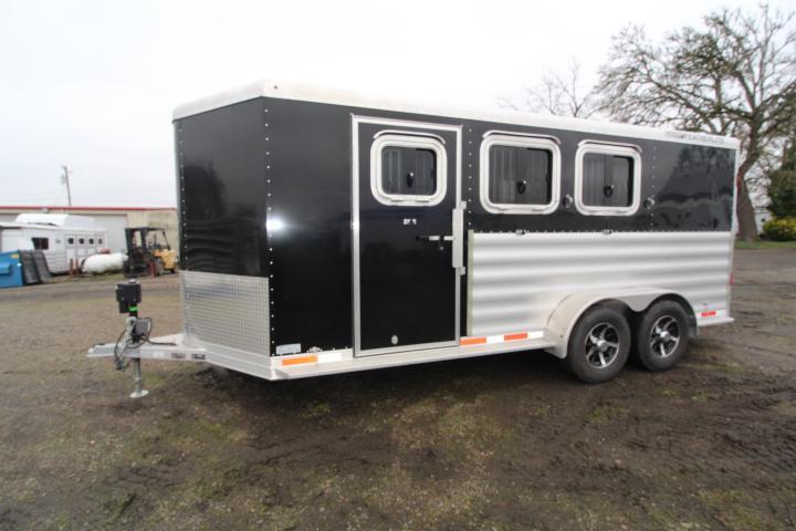 Lightly Used 2016 Featherlite 3 Horse BP-INSULATED TACK ROOM-Swing Out-Rear Tack-Insulated Horse Compartment Lightly Used 2016 Featherlite 3 Horse BP-INSULATED TACK ROOM-Swing Out-Rear Tack-Insulated Horse Compartment