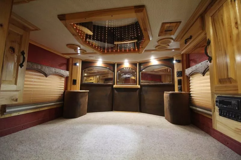 used Horse Trailers Sundowner Trailers  for sale, in Woodland, WA Thumbnail 16