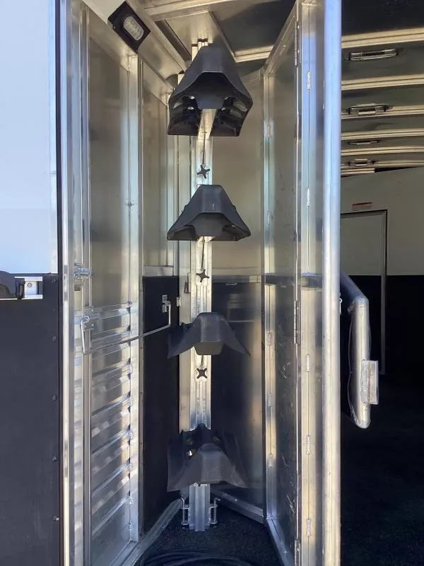 used Horse Trailers Exiss Trailers  for sale, in Albany, OR Thumbnail 8
