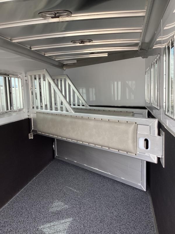 new Horse Trailers Featherlite  for sale, in Albany, OR Thumbnail 6