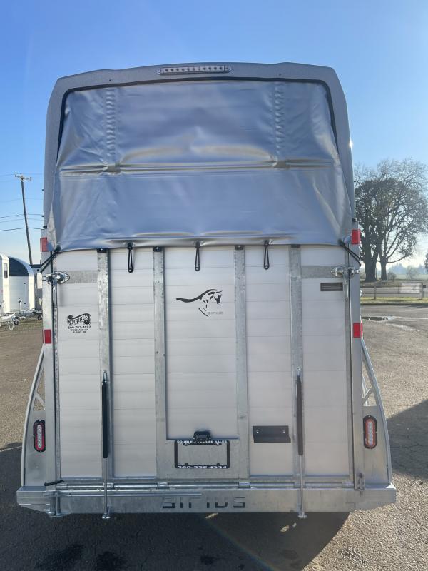 2023 SunLite Trailers S75 Sirius Warmblood Horse Trailer 8ft Tall