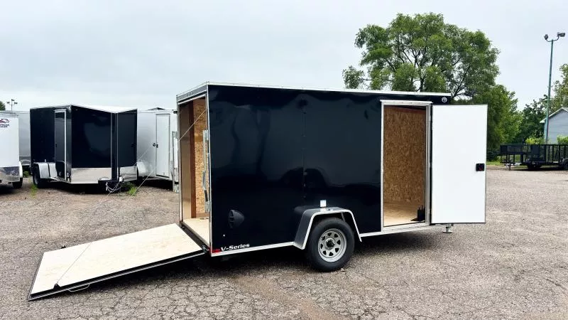 new Cargo (Enclosed) Trailers Continental Cargo  for sale, in Delano, MN Thumbnail 2