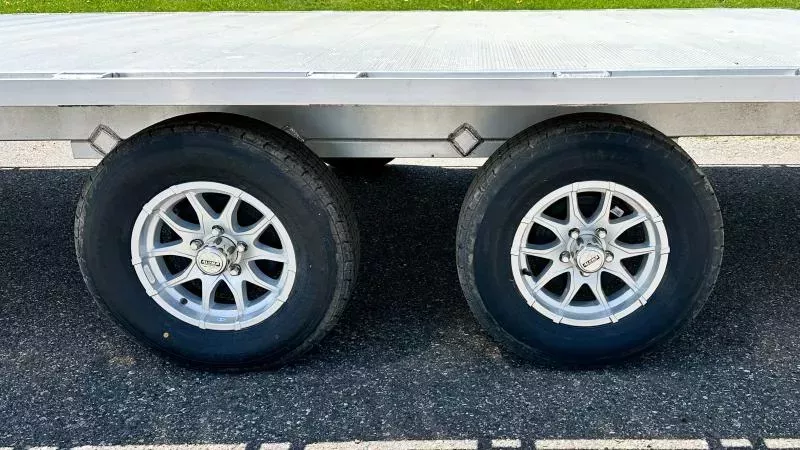 new Equipment / Flatbed Trailers Aluma  for sale, in Delano, MN Thumbnail 3