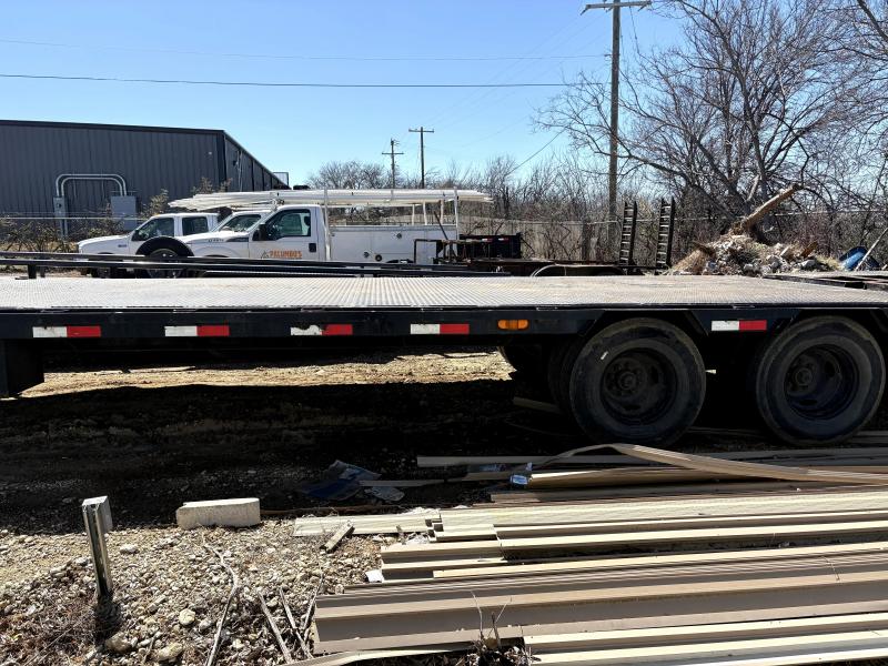 used Equipment / Flatbed Trailers PJ Trailers  for sale, in Keller, TX Thumbnail 10