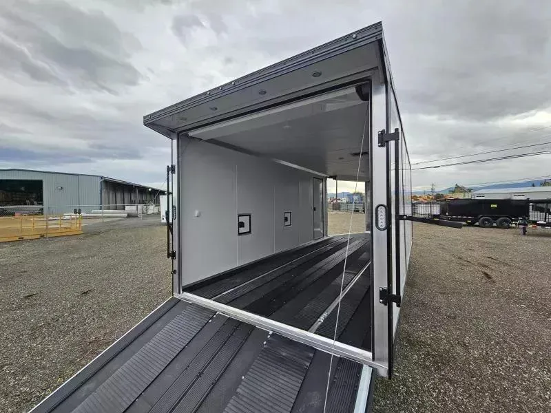 new Cargo (Enclosed) Trailers Mission  for sale, in White City, OR Thumbnail 6