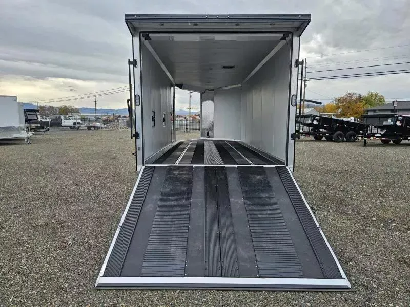 new Cargo (Enclosed) Trailers Mission  for sale, in White City, OR Thumbnail 4