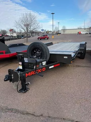 2025 MAXXD photo 2