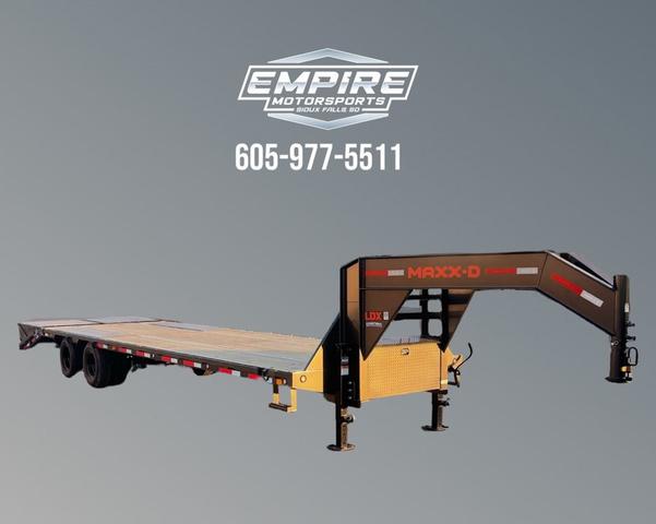 2024 MAXX-D 32'X102 Low-Pro Tandem Dual Flatbed" Other Trailer
