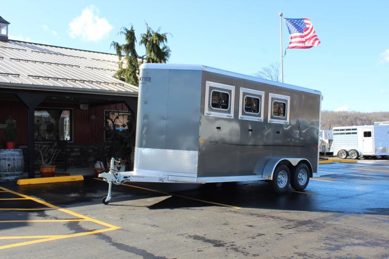 2023 Frontier 3 Horse Slant Load Horse Trailer Lances Trailer Sales