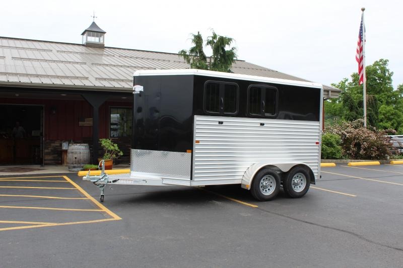 2022 Frontier 2 Horse Slant Load Horse Trailer 2022 Frontier 2 Horse Slant Load Horse Trailer