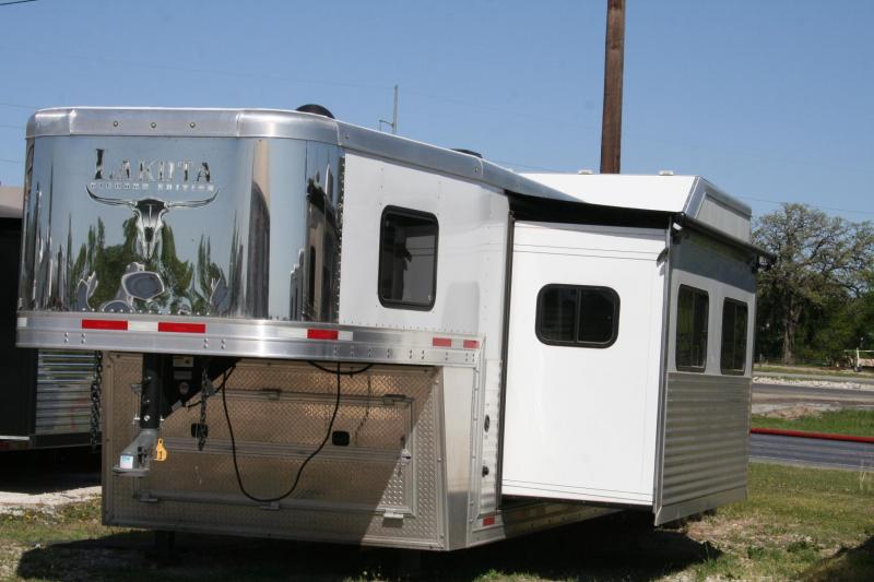 2018 Lakota Bighorn 4 horse Horse Trailer 2018 Lakota Bighorn 4 horse Horse Trailer