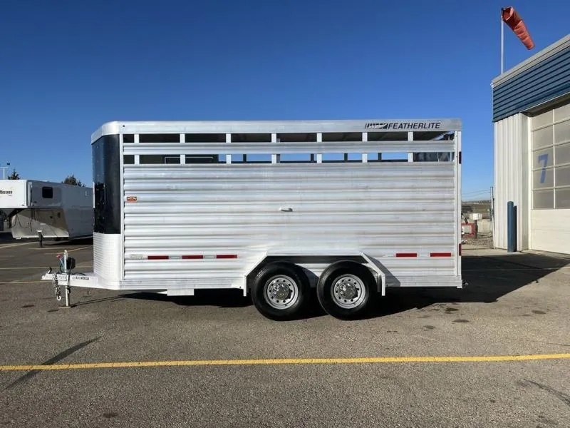 2022 Featherlite