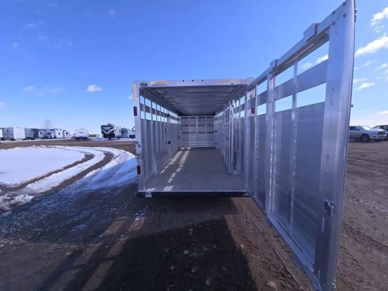 2025 Featherlite
