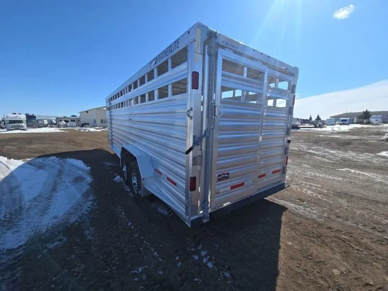 2025 Featherlite