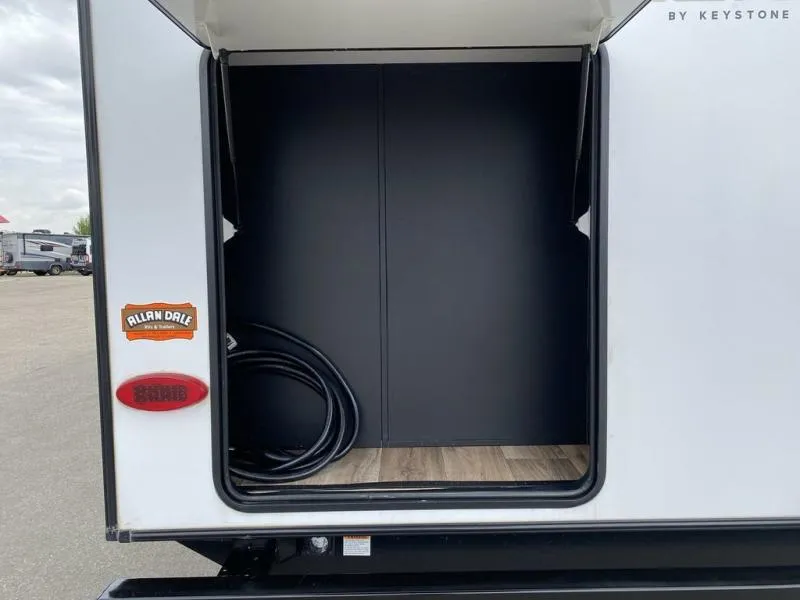 Trailer Image