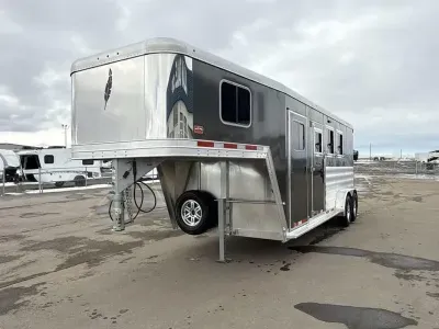 2026 Featherlite Trailers 9600-7350