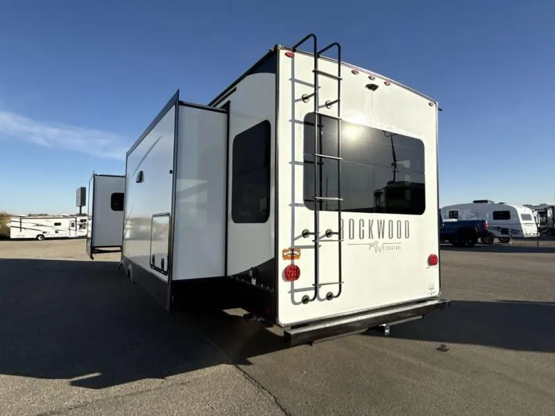 Trailer Image