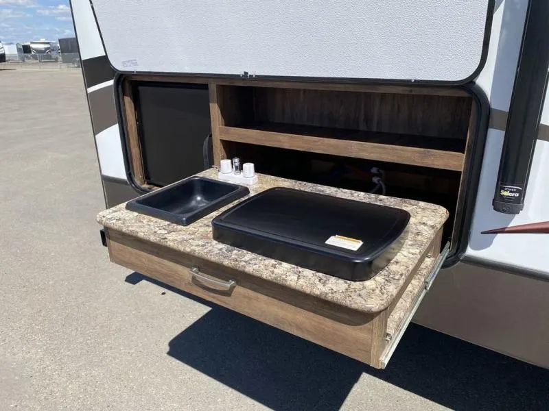 2015 Keystone RV cougar 31sqbwe