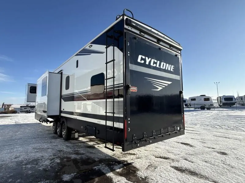 Trailer Image