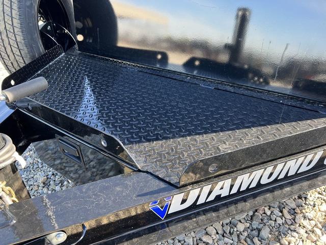 new Car Haulers / Racing Trailers Diamond C Trailers  for sale, in Van Alstyne, TX Thumbnail 5