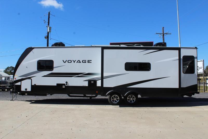 2022 Winnebago Voyage V3235RL Travel Trailer RV 2022 Winnebago Voyage V3235RL Travel Trailer RV