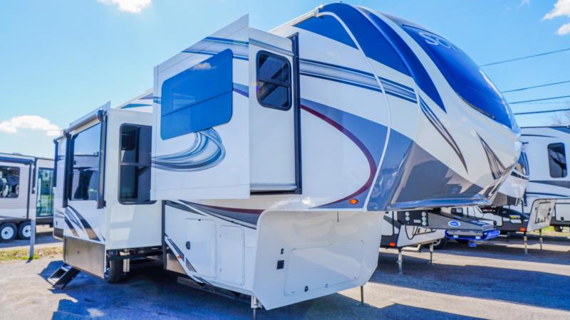2021 Grand Design Solitude 346fls R Alexandria Camping Centre Ontario K0c Shop Travel Trailers Fifth Wheel Campers Toy Haulers And Motorhomes For Sale