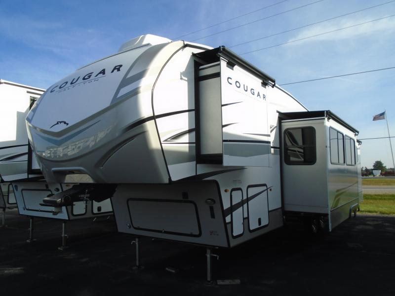 2024 Keystone RV 32BHS Cougar HalfTon Fifth Wheel