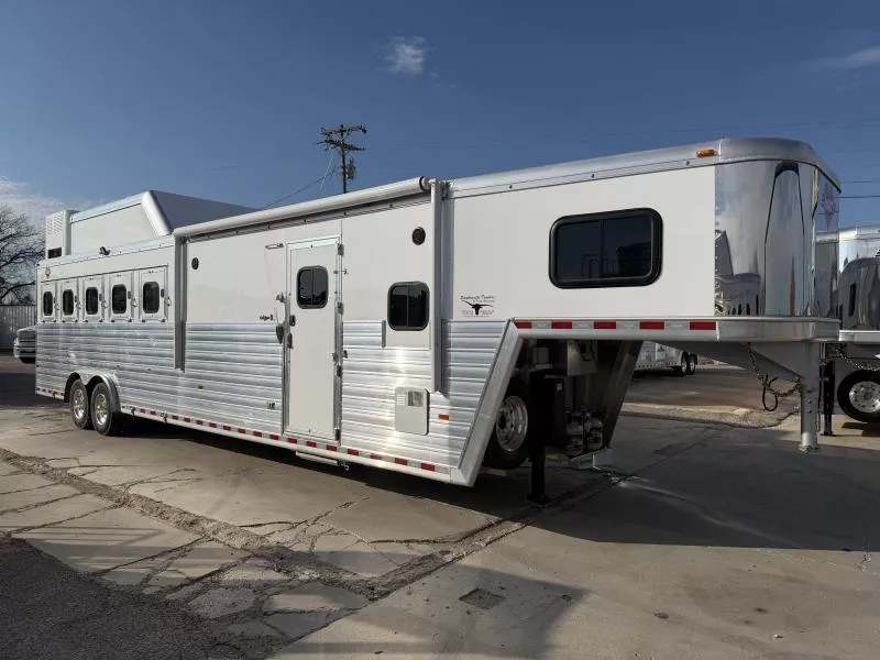 used Horse Trailers Hart Trailers  for sale, in Stephenville, TX Thumbnail 8