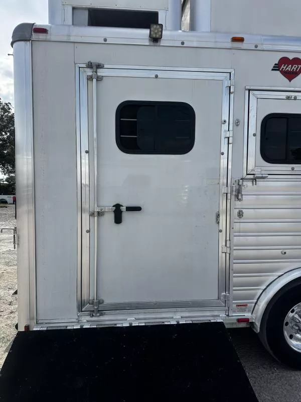 used Horse Trailers Hart Trailers  for sale, in Stephenville, TX Thumbnail 8