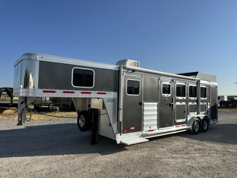 2019 Featherlite 4H GN Trainer Tack Horse Trailer 2019 Featherlite 4H GN Trainer Tack Horse Trailer