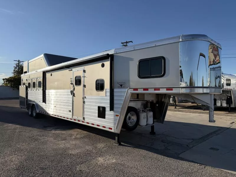 new Horse Trailers Hart Trailers  for sale, in Stephenville, TX Thumbnail 12