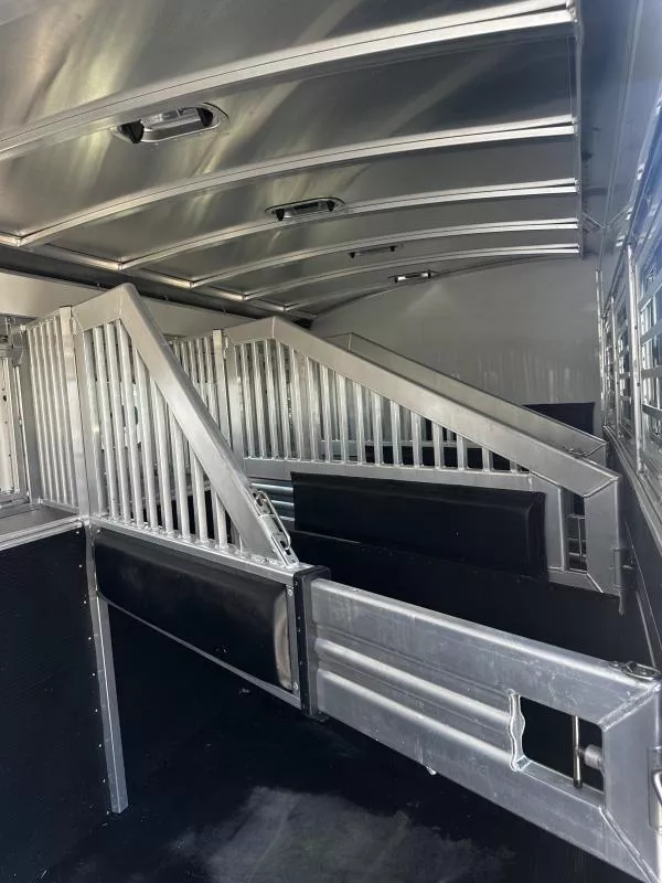 used Horse Trailers Elite Trailers  for sale, in Stephenville, TX Thumbnail 10
