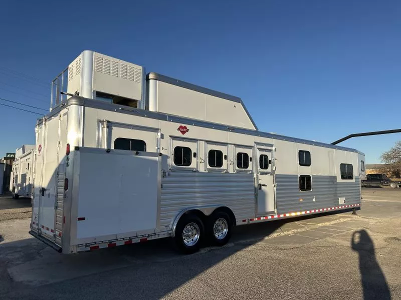 used Horse Trailers Hart Trailers  for sale, in Stephenville, TX Thumbnail 6