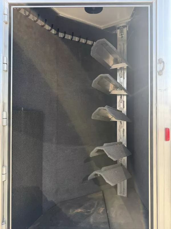 used Horse Trailers Hart Trailers  for sale, in Stephenville, TX Thumbnail 4