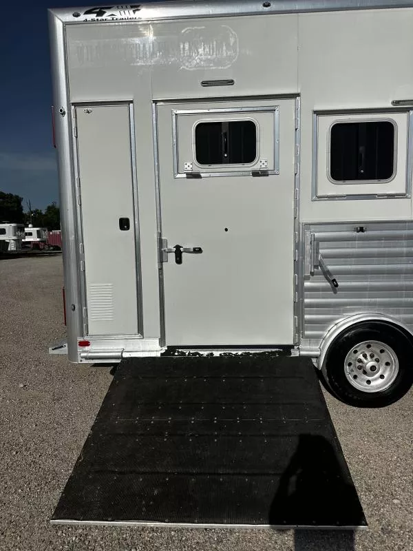 used Horse Trailers 4-Star Trailers  for sale, in Stephenville, TX Thumbnail 14