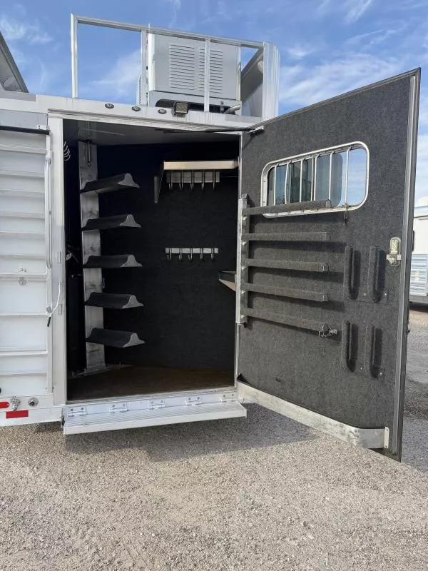 used Horse Trailers 4-Star Trailers  for sale, in Stephenville, TX Thumbnail 7