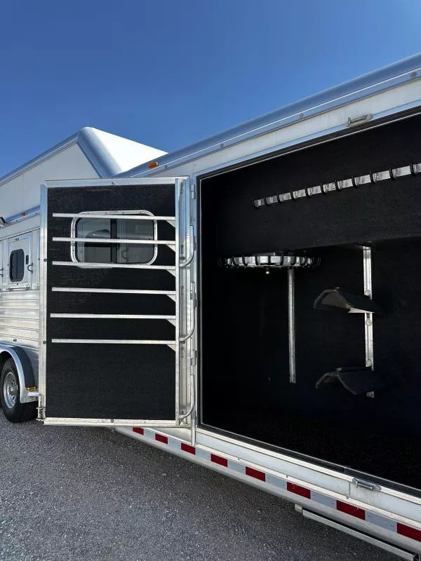used Horse Trailers Hart Trailers  for sale, in Stephenville, TX Thumbnail 14