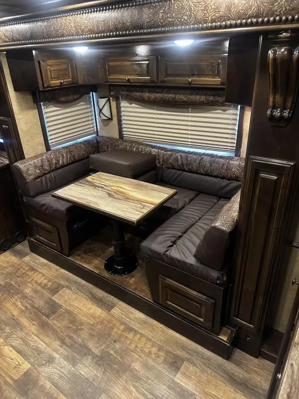 used Horse Trailers Platinum Coach  for sale, in Stephenville, TX Thumbnail 18