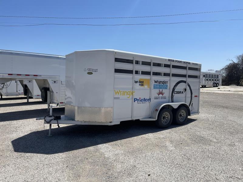 2018 Titan 3 Horse Bumper Pull 2018 Titan 3 Horse Bumper Pull