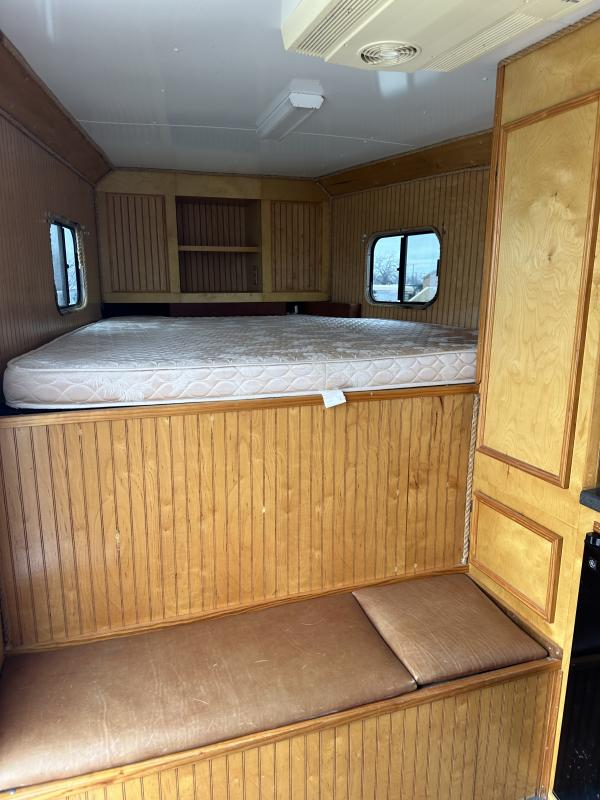 used Horse Trailers Hart Trailers  for sale, in Stephenville, TX Thumbnail 4