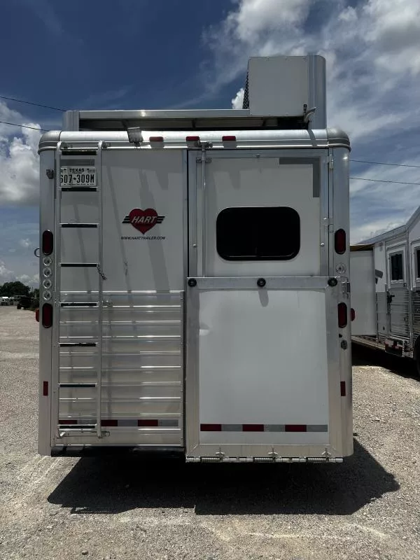 used Horse Trailers Hart Trailers  for sale, in Stephenville, TX Thumbnail 5