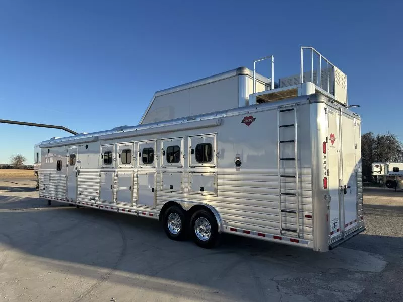 used Horse Trailers Hart Trailers  for sale, in Stephenville, TX Thumbnail 2
