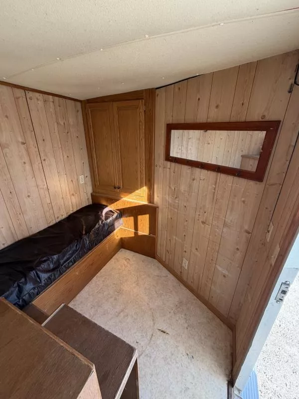 used Horse Trailers Featherlite  for sale, in Stephenville, TX Thumbnail 18