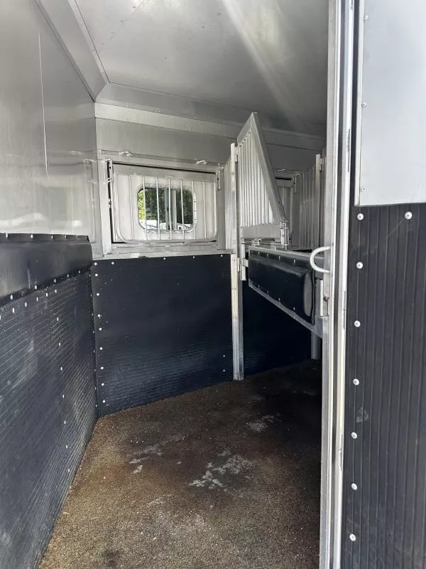 used Horse Trailers Platinum Coach  for sale, in Stephenville, TX Thumbnail 10